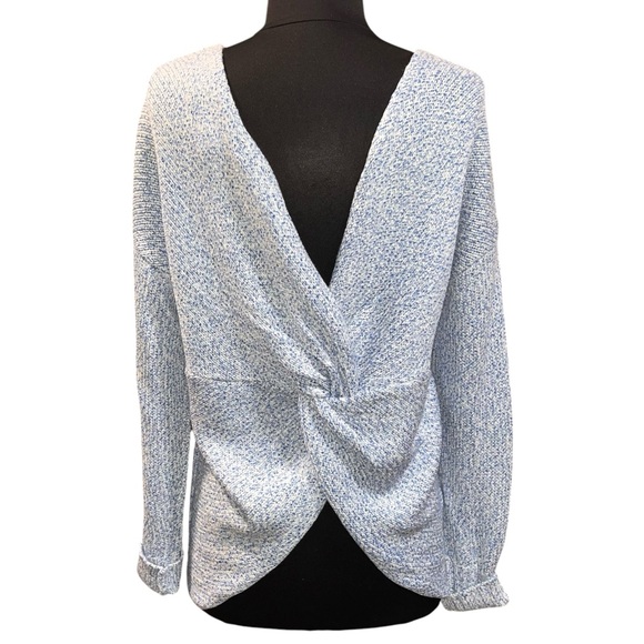 NEW Ann Taylor Loft Blue & White Rib Knit Twist Back Textured Sweater Medium - Picture 5 of 9